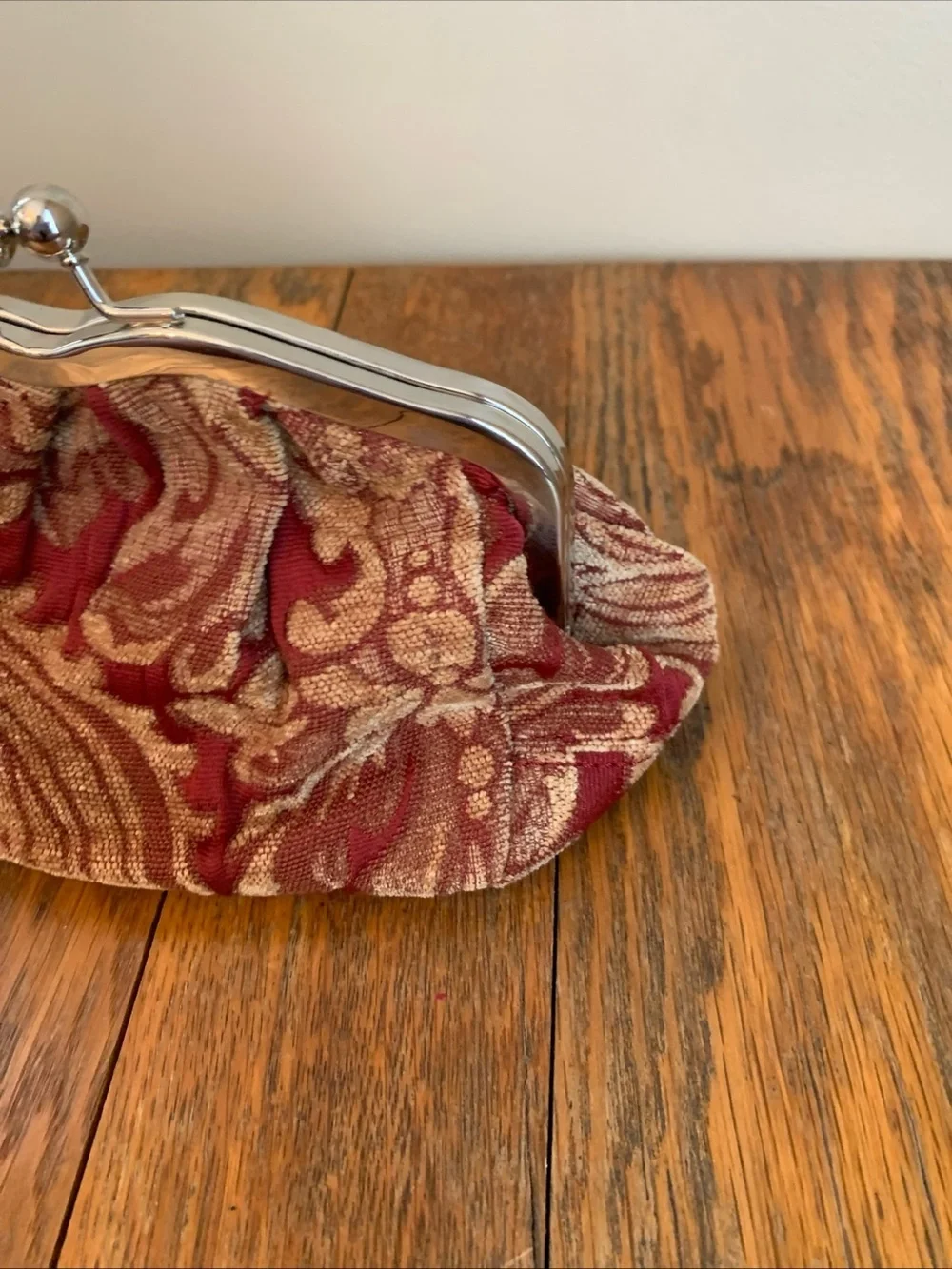 Apt 9 Tapestry Clutch Bag Purse Kisslock Closure Missing Chain